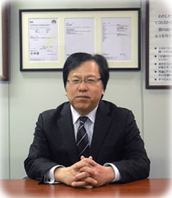 代表取締役　 小森 禎